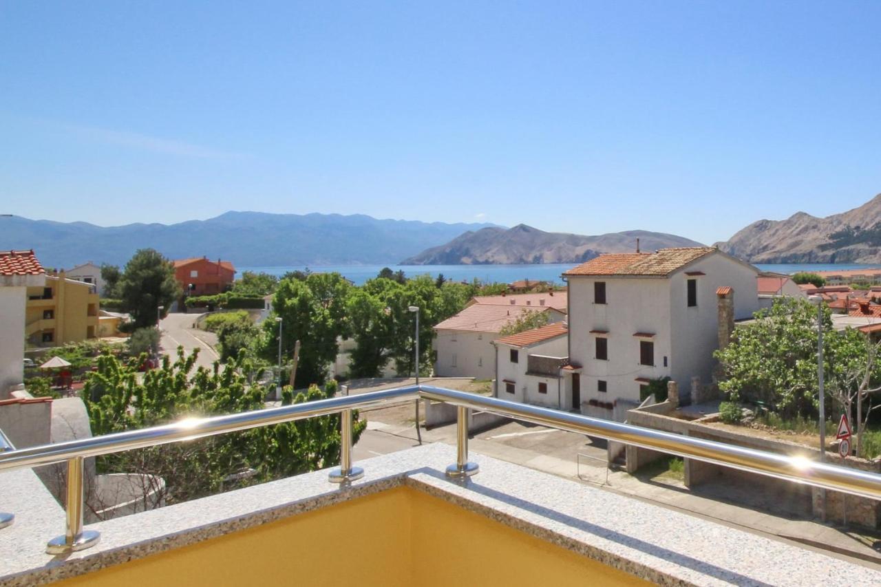 Apartments With A Parking Space Baska, Krk - 18716 Экстерьер фото